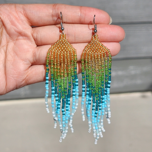 Bluish Ombre Seed Bead Earrings Long Tribal Pattern Bohemian Jewelry Ethnic - Picture 3 of 3
